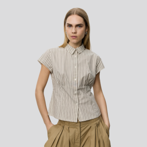 Sofie Schnoor Lilyansw Fitted Shirt � Light Brown Striped -S263355