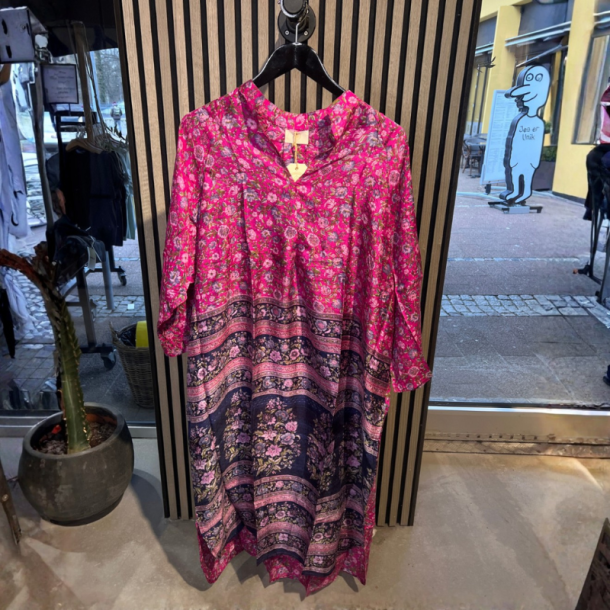 Wauw Keftan unique silk kjole - 10043