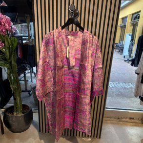 Wauw short kimono unique silk - 10044