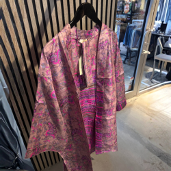 Wauw short kimono unique silk - 10044