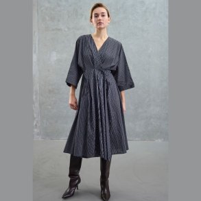 Love & Divine kjole black check Love1602-1