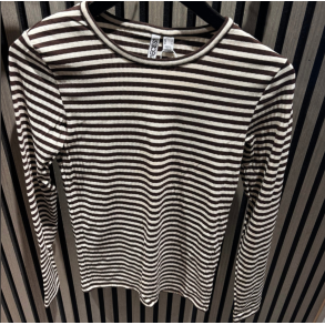 Pieces Laya ls top hot fudge/coconut milk - 17112965