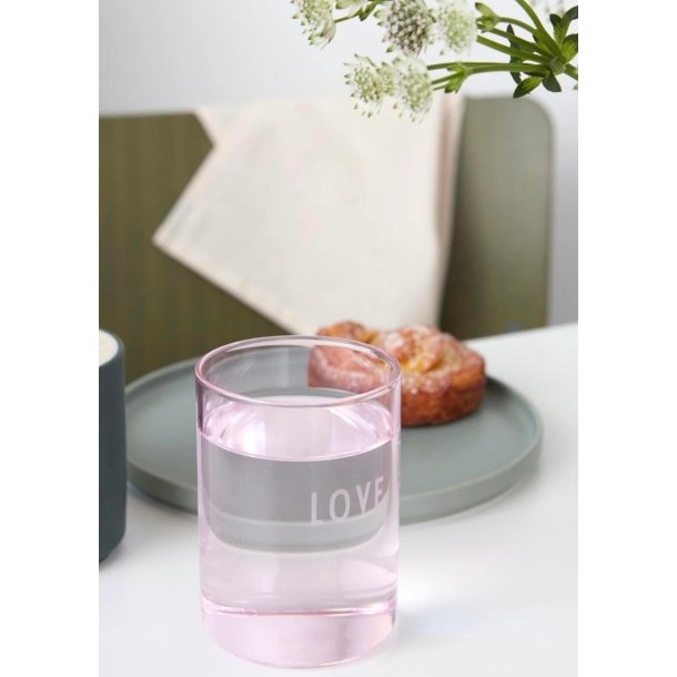 DESIGN LETTERS LOVE GLAS - LYSER�D