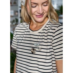 BLACK COLOUR DROP BROOCHE SILVER COLOURED - 4532