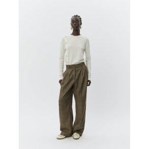 SOFIE SCHNOOR SAISW KNIT STRIK OFF WHITE - S254225